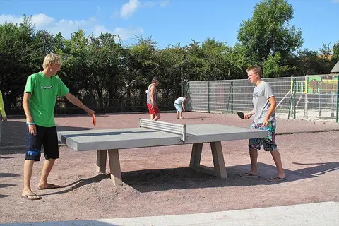 Camping La Vallée De Deauville in Saint-Arnoult — foto 13