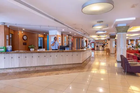 Invisa Hotel La Cala in Santa Eulària des Riu — foto 10