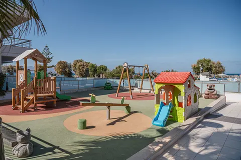 Porto Platanias Beach Resort & Spa in Agía Marína — foto 8
