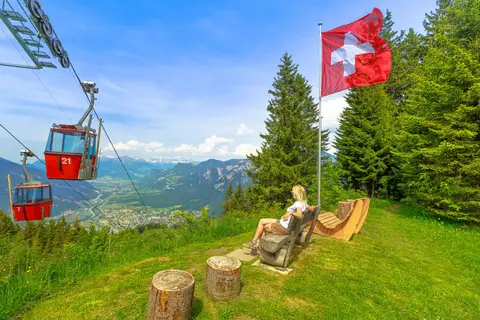 Ontdek de Zwitserse Alpen en Bernina Express vanuit Davos in Davos