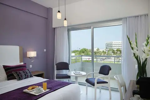 Atlantica Sea Breeze Hotel in Paralimni, foto 5