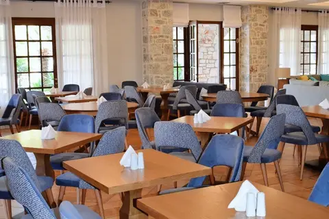 Kastro Maini in Δημοτική Ενότητα Οιτύλου — foto 8