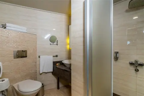 City Live Otel in Muratpaşa — foto 30