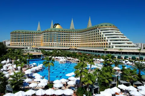 Delphin Imperial in Aksu