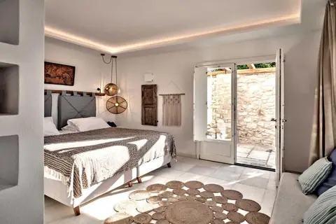 Mythic in Paros — foto 13