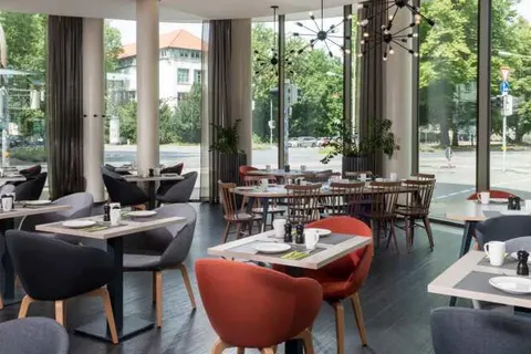 Vienna House Easy by Wyndham Osnabrück foto 12