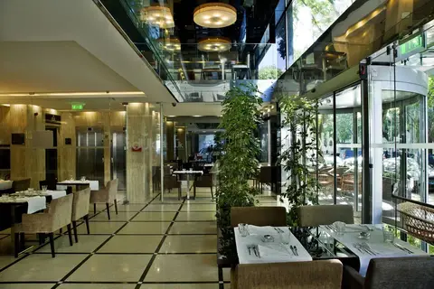 Turim Av Liberdade Hotel in Almada — foto 20