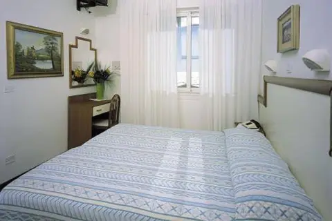 Hotel Bolivar in Rome — foto 7