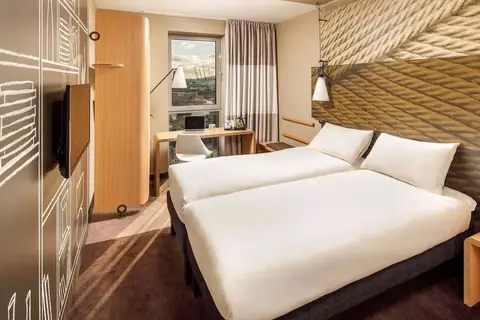 ibis London Canning Town in Londen — foto 2
