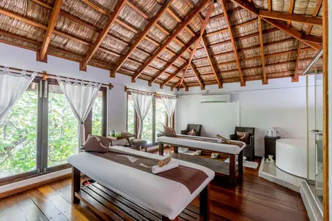 NH Collection Maldives Reethi Resort in Fonimagoodhoo — foto 10