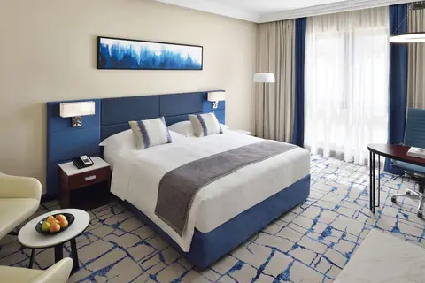 Mövenpick Hotel & Apartments Bur Dubai in Dubai — foto 14
