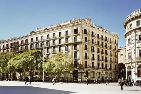 Lamaro Hotel in Barcelona