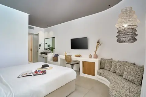 Adorno Beach Hotel & Suites in Ορνός — foto 19