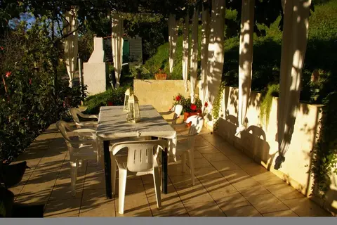 Angeliki Apartments in Δημοτική Ενότητα Λευκιμμαίων — foto 14