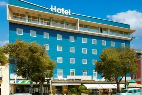 Luna Esperança Centro Hotel in Almada — foto 6