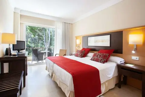 Grupotel Aguait Resort & Spa in Sant Joan de Labritja, foto 3