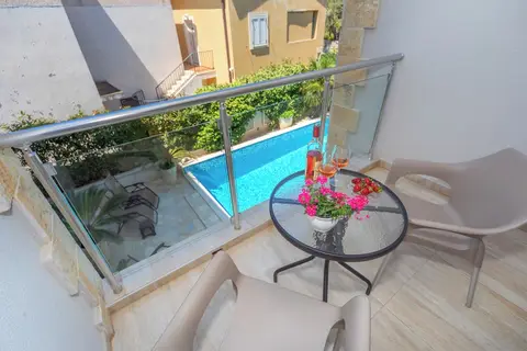 Apartments Fortunella in Petrovac na Moru — foto 25