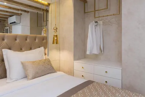 Le Premier Rooms in Verdelen — foto 25