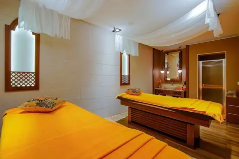 Limak Cyprus Deluxe Hotel in Bafra — foto 10