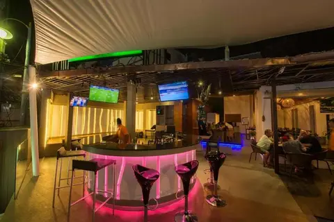 The Viridian Resort in ตำบลป่าตอง — foto 9