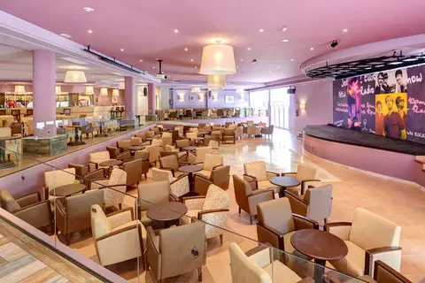 Protur Badia Park Aparthotel in Sant Llorenç des Cardassar, foto 5