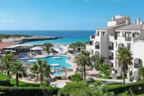 Carema Beach Menorca in Cala'n Bosch