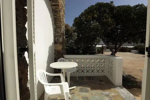 Peter's Studio in Ορνός — foto 22
