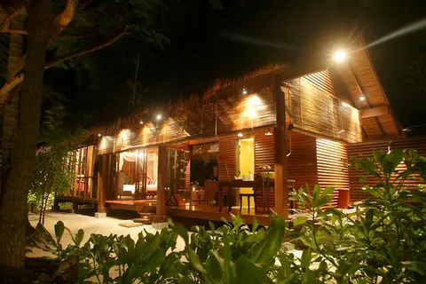 OUTRIGGER Phi Phi Island Resort in ตำบลอ่าวนาง