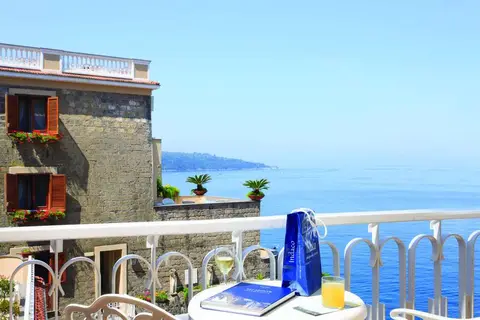 Hotel Corallo Sorrento in Sant'Agnello — foto 29
