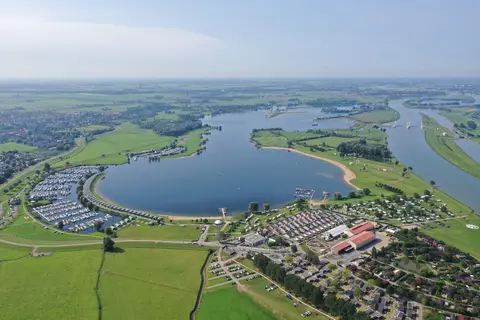 Vakantiepark Eiland Van Maurik in Maurik — foto 2