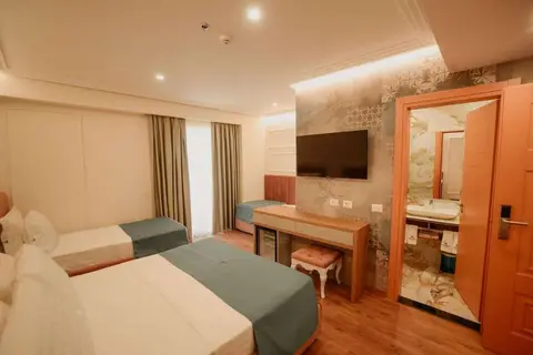 Martiness Hotel in Durrës — foto 20