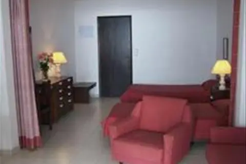 Aparthotel Barracuda in Ponta Delgada — foto 17