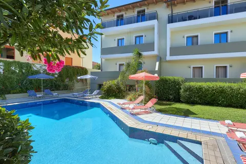Panormo Beach in Panormos — foto 4