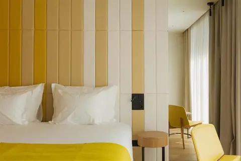 Lumen Hotel & The Lisbon Light Show in Lissabon — foto 14