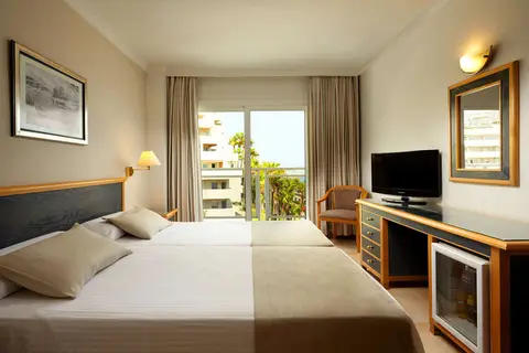 Las Arenas Affiliated by Melia in Benalmádena — foto 4