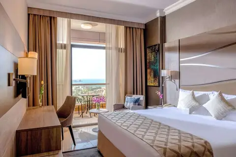 Two Seasons Hotel & Apartments in Dubai — foto 20