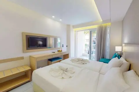Marika Hotel in Agia Marina — foto 7