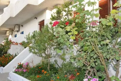 Costas & Chrysoula in Πλακιάς — foto 13