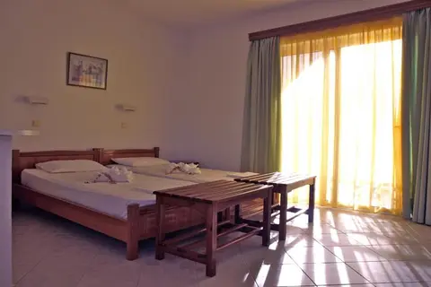 Eristos Beach Hotel in Δήμος Τήλου — foto 3