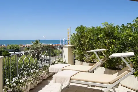 Il Negresco in Forte Dei Marmi — foto 16