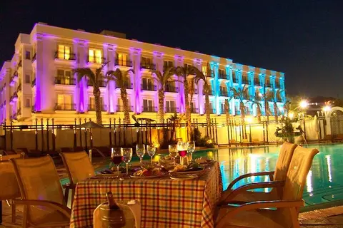 Rocks Hotel & Casino in Girne — foto 29