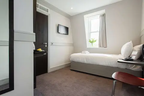 Mowbray Court Hotel in Londen — foto 3