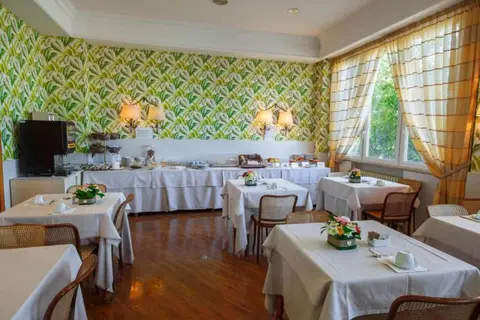 Hotel Lido in Passignano sul Trasimeno — foto 14