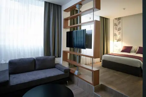 Amazon Hotel Athens in Athene — foto 10