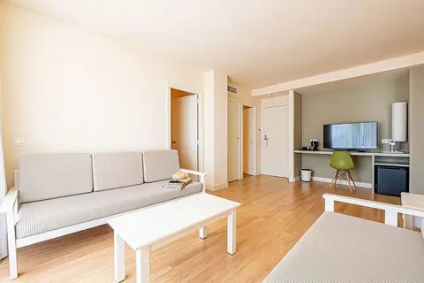 Hotel Rosella by Intelier in Sant Llorenç des Cardassar — foto 4