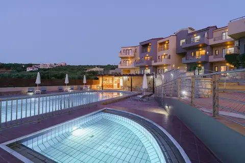 Sunrise Suites in Καλύβες — foto 5