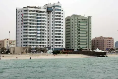 Ramada by Wyndham Beach Hotel Ajman in Ajman — foto 28