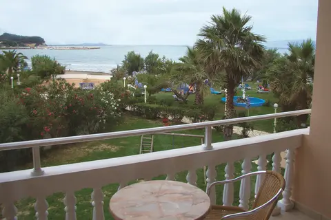 Angela Beach Corfu Hotel & Apartments in Ρόδα — foto 28