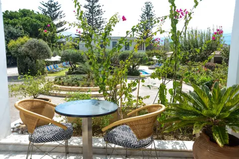 Mantenia in Rethimnon — foto 10