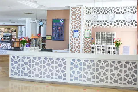 Neptunia Beach in المنستير — foto 3